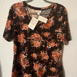 LuLa Roe Iris top neck short sleeves